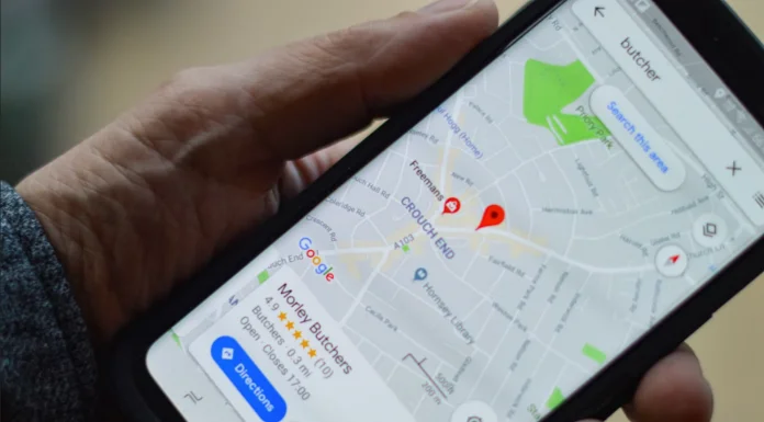 A Google Maps hangjának módosítása