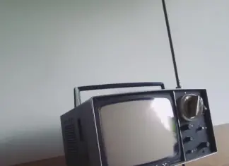 Hogyan változtathatja meg az IP-címet a Sony Smart TV-n?