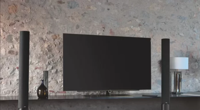 Hogyan lehet kijavítani a Samsung TV nem kapcsol be