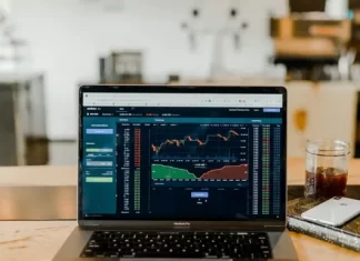 Miért nem az előző napi záróárfolyamon kereskednek a részvényekkel?