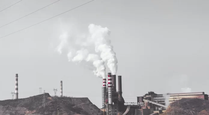 Melyik a Skyworth TV-k gyártója?