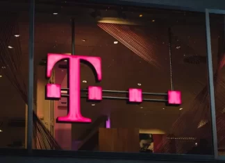 A T-Mobile SIM-kártya csak segélyhívásokhoz használható