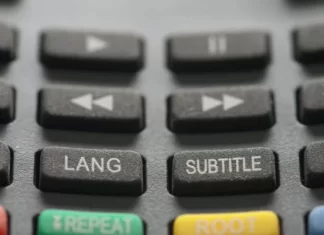 Hogyan lehet kikapcsolni a feliratokat a Vizio TV-n?