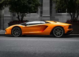 Mennyibe kerül egy Lamborghini bérlése az Egyesült Államokban?
